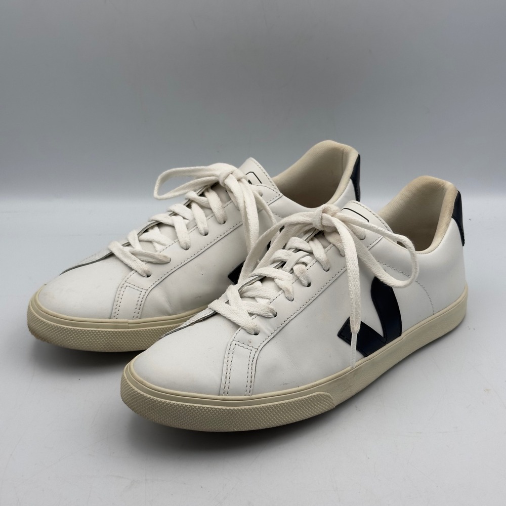 Veja Esplar White Navy Leather Low Top Sneakers 2023 Size US 9 Womens Casual